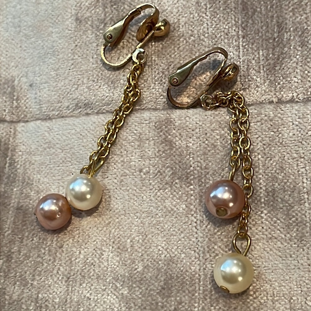 Pearl Dangle Clip on Earrings